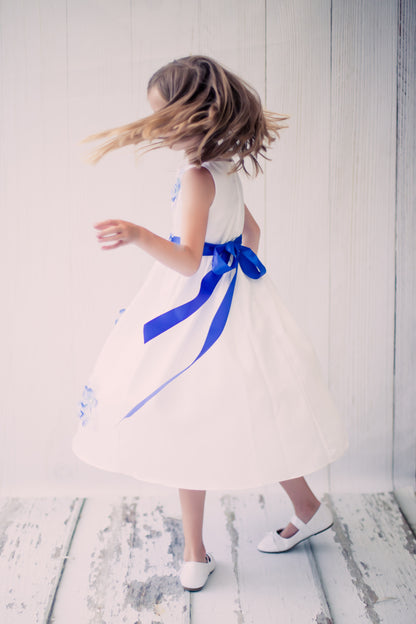 Shantung Girls Dress Decorated with Flower Petals