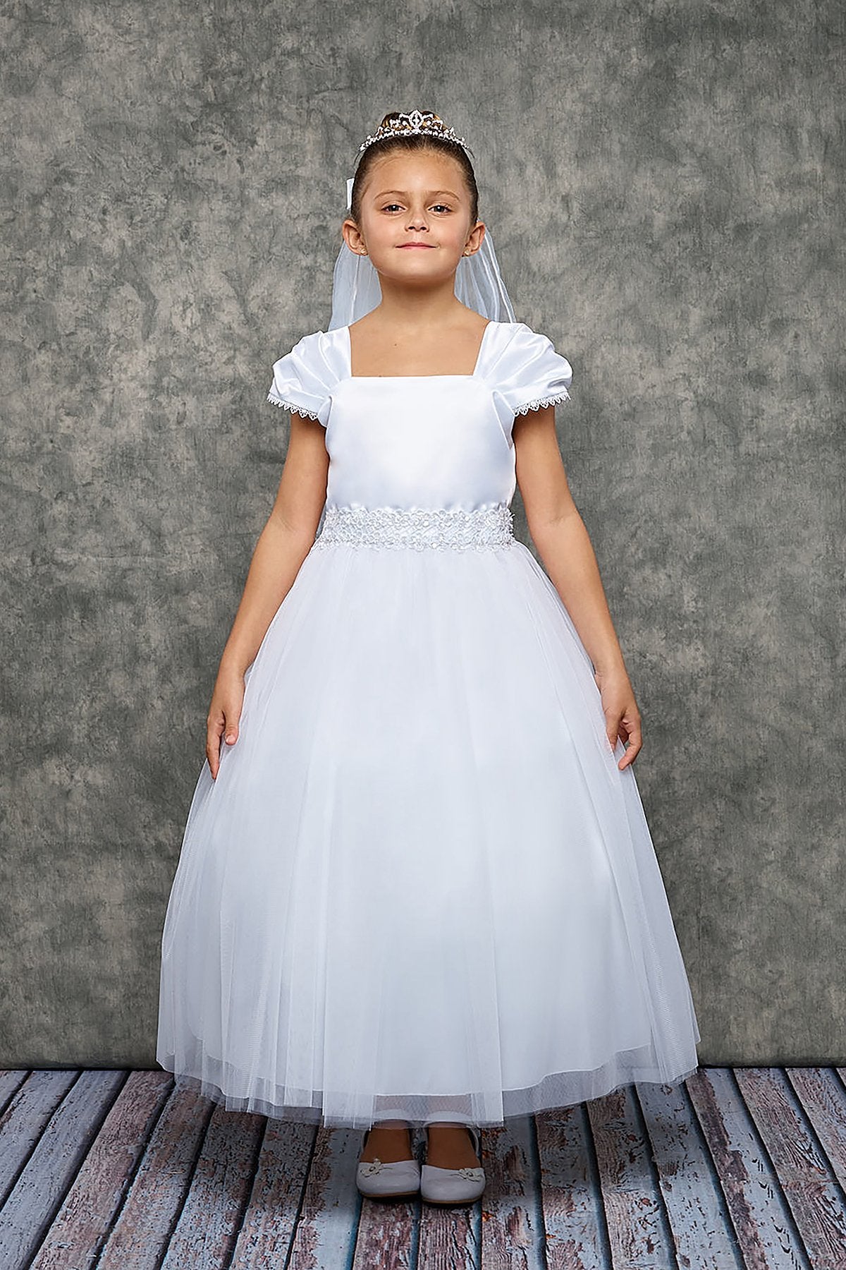 *Preorder* Pleated Capped Sleeve Long Girls Dress 2 / White *Preorder* Pleated Capped Sleeve Long Girls Dress 2 / White
